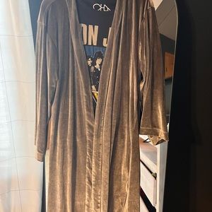 chaser bonjovi tee (distressed) and chaser velvet duster, both size small